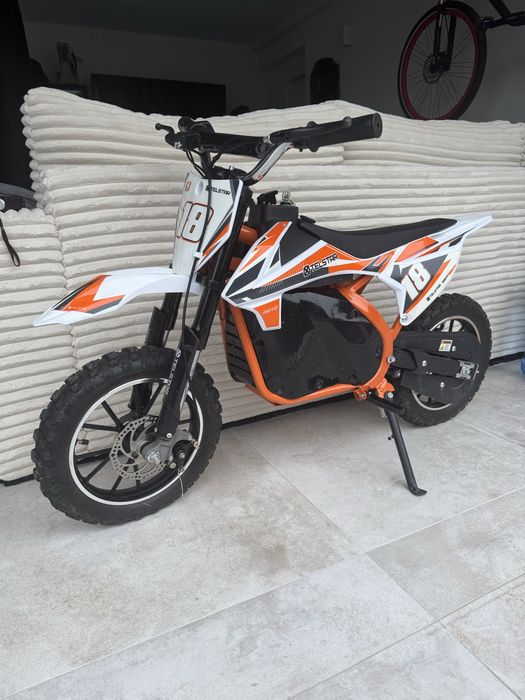 Ел. Детски мотор