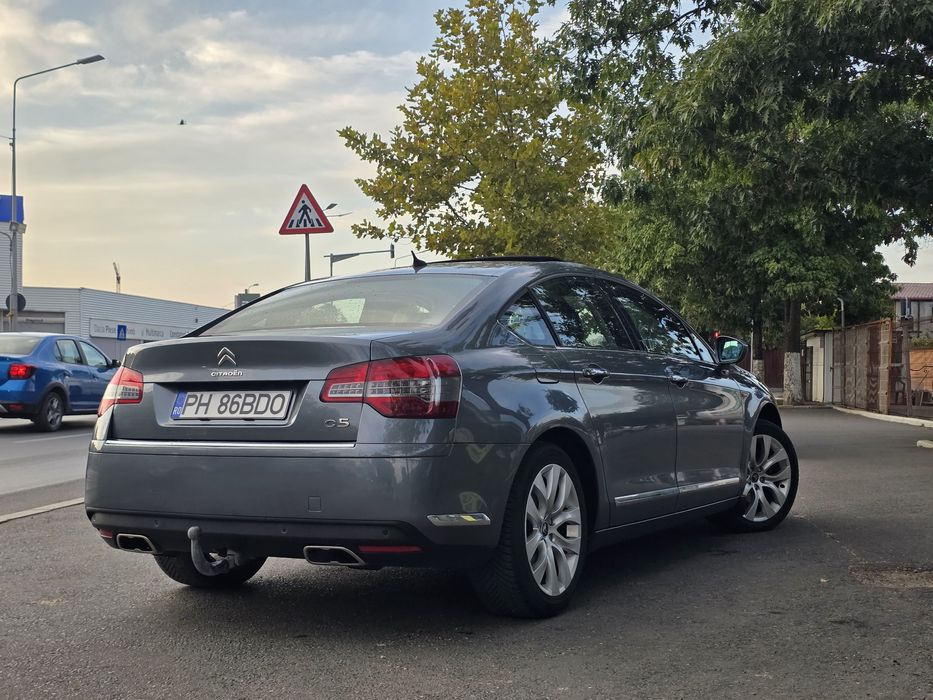 Citroen C5 X7 2013 2.2 HDI 204 CP