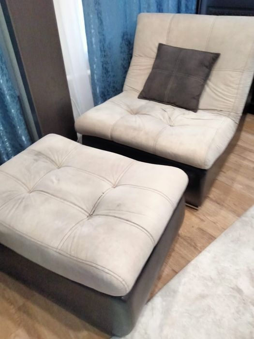 Угловой диван. В отличном состоянии. Продам.