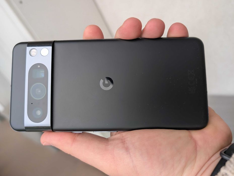 Google Pixel 8 Pro 128 GB Obsidian - camera selfie nu focuseaza