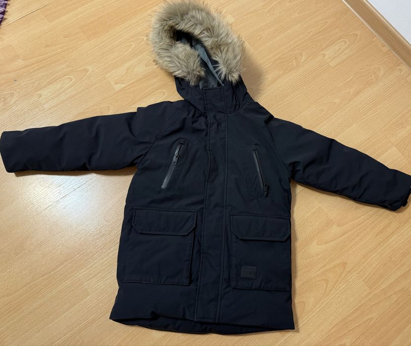 Geaca Zara pene/puf marimea 128