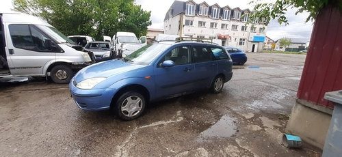 Dezmembrez Ford Focus 1,turnier,an fabricatie 2003,1.6 benzina,cod mot