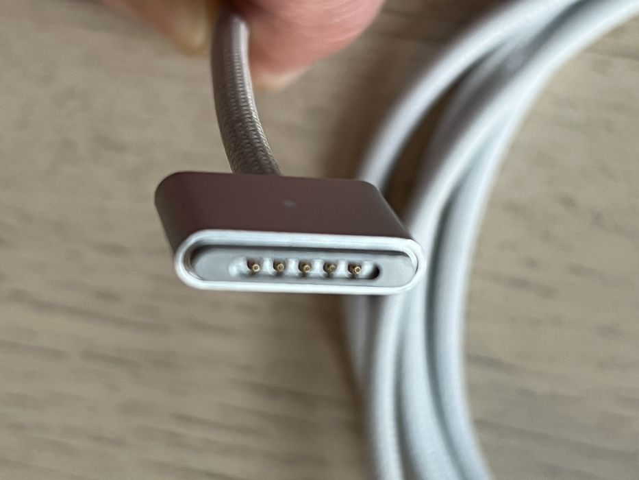 Кабел apple magsafe 3
