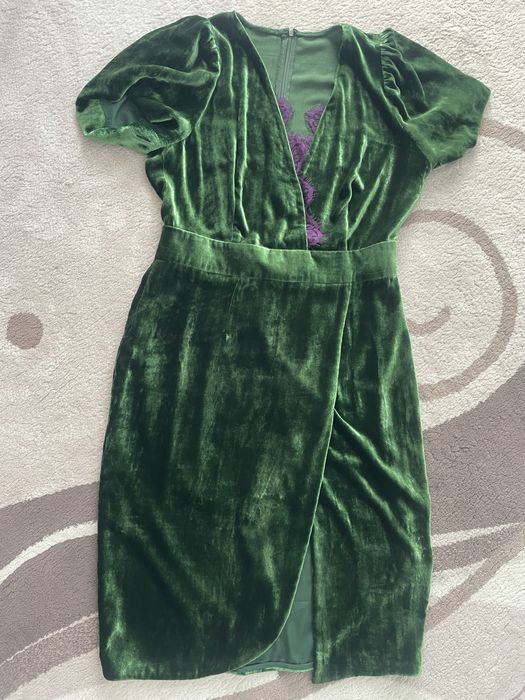 Платье бархатное