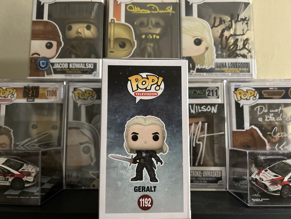 Funko Pop! The Witcher #1192 Geralt (Chase Edition) + протектор