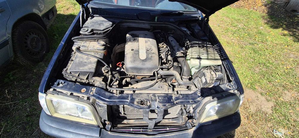 Dezmembrari mercedes w202, piese mercedes c180 w202 2,2 L diesel combi