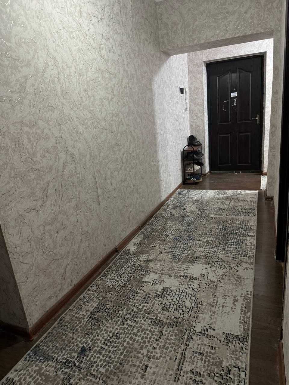 Sergeli 5a 3/6/7 kvartira sotiladi