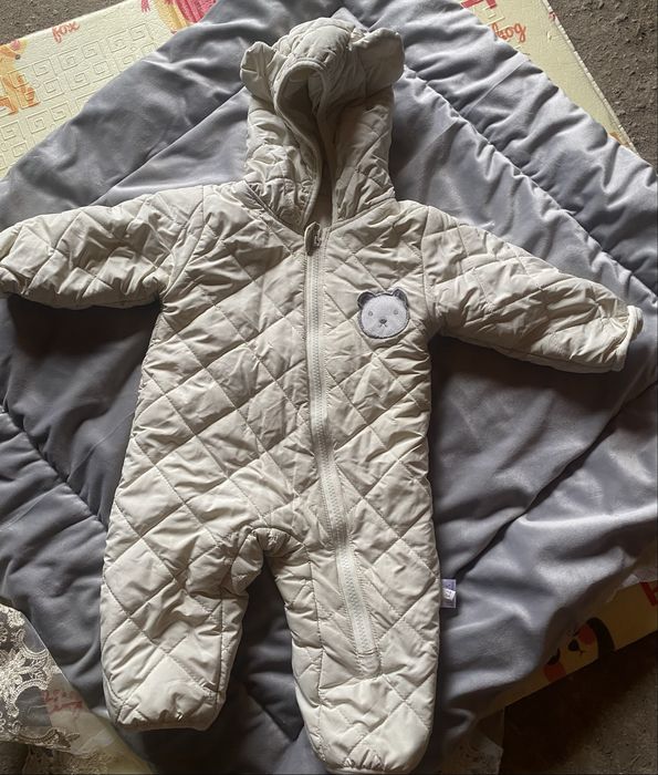 Продам детский комбинезон