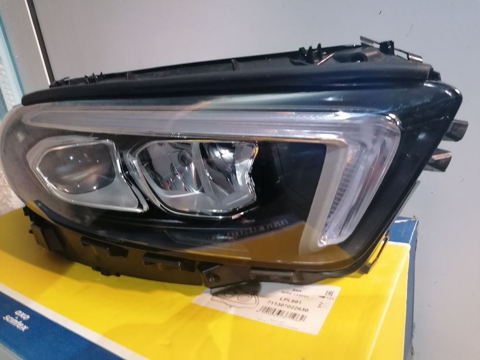 Фар Фарове за Мерцедес А класа А177 / Mercedes A class W177  LED HIGH.