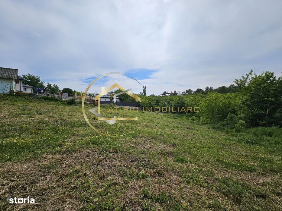 Teren intravilan 985 mp de vânzare in Miroslava