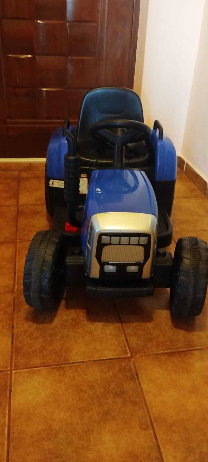 Tractoras electric