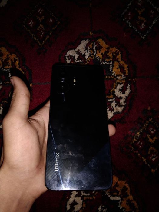 Infinix hot 30 play по поводу цены ещё договоримся