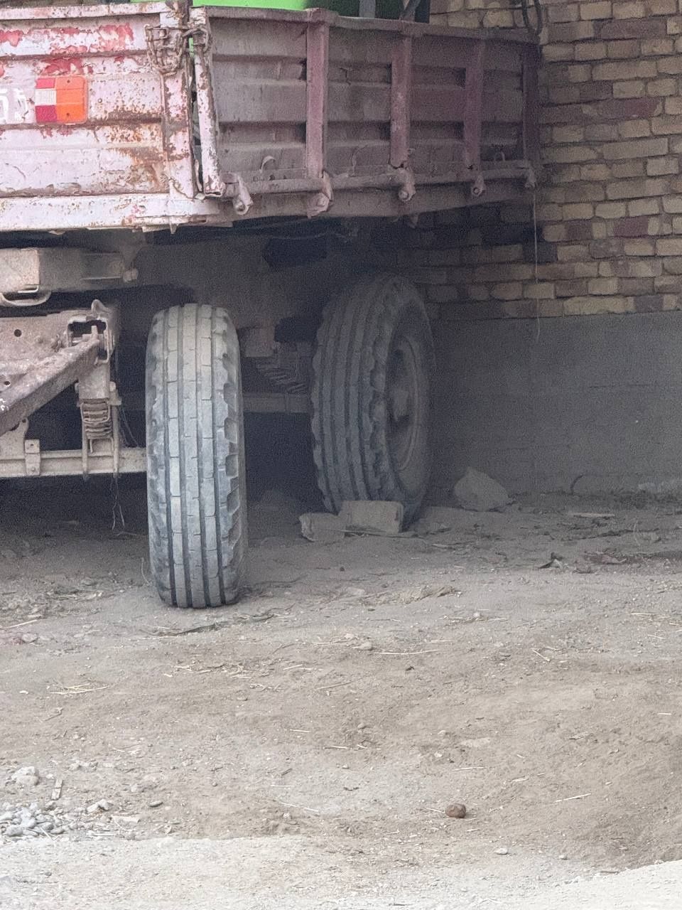 Присеп теличка сотилади