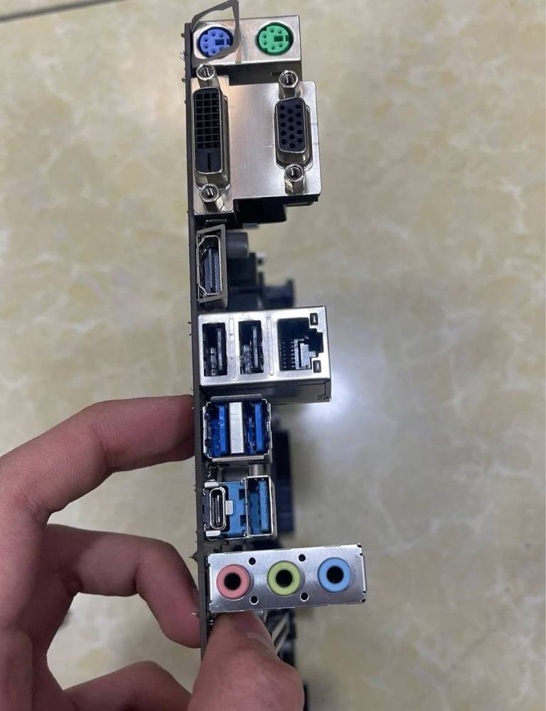 Комплект B365 MSI i3 9100