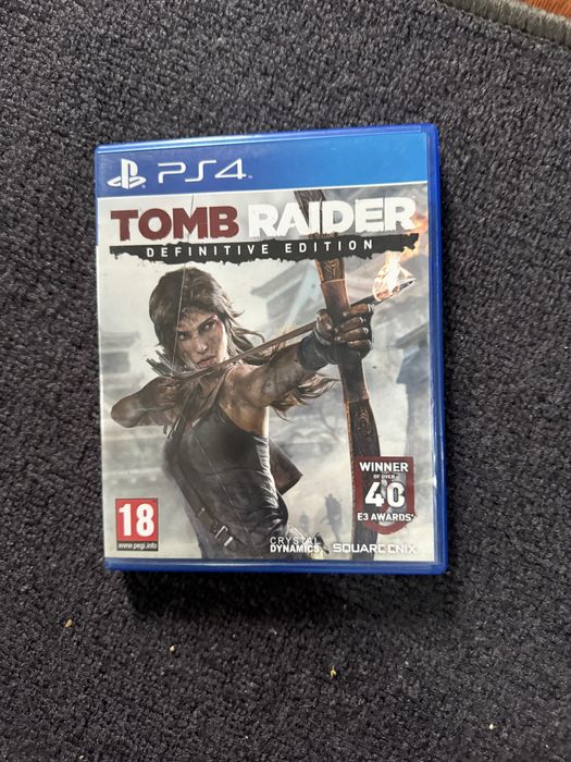 Tomb Raider Definitive Edition PS4