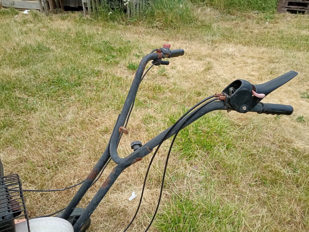 Motocultor cu motor honda 4 t