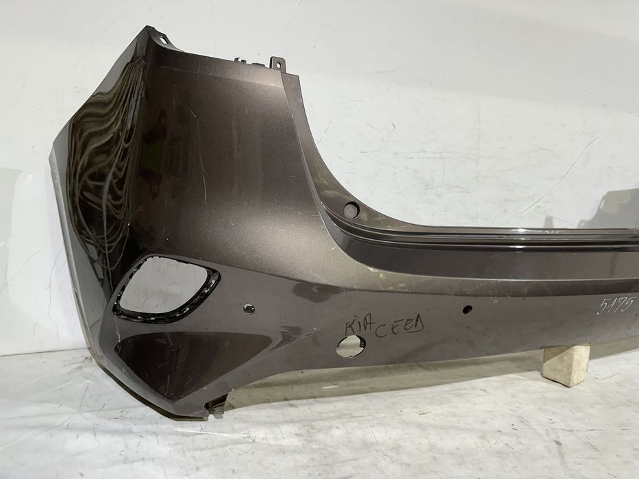 Bara spate Kia Ceed, Hatchback, 2018, 2019, 2020, 2021, 2022, cod origine OE 86611-J7000.