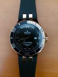 Продавам часовник EDOX