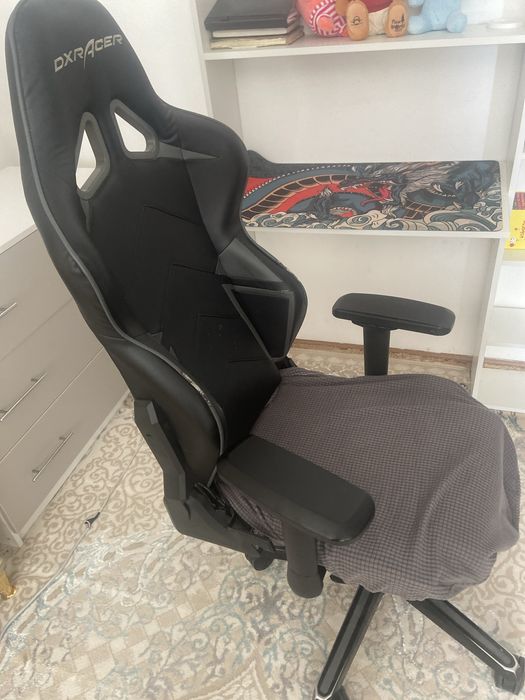 Компьютерное кресло dx racer