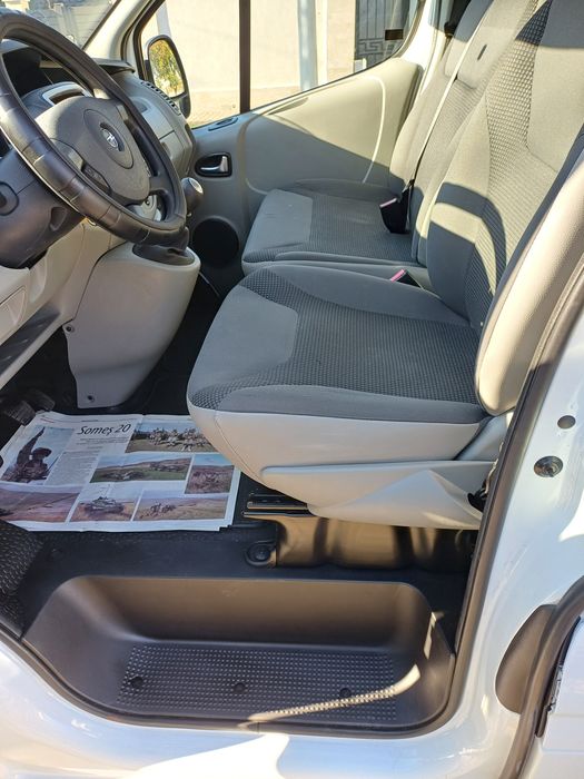 Opel Vivaro LUNG 2014