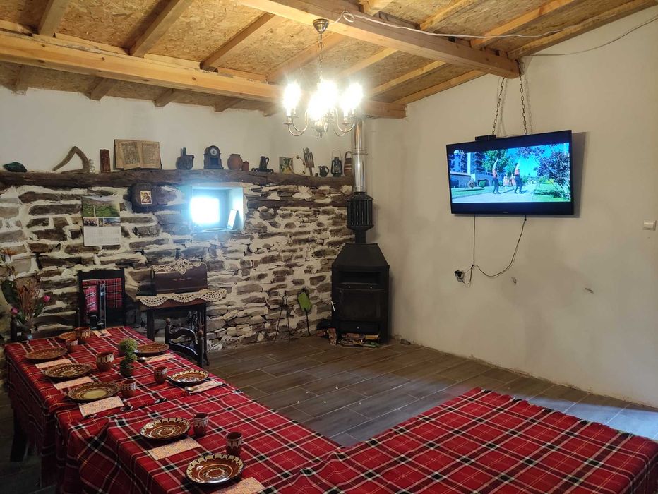 Дава се под наем Къща в с. Мирково, Област София-област - 70 кв.м за 153 € - Снимка #21