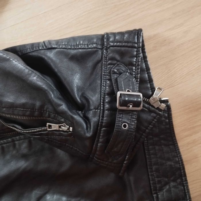 Юношеско кожено яке