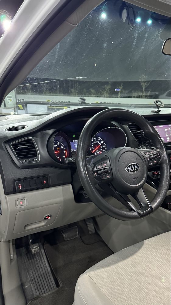 Kia Carnival Sedona Корейский