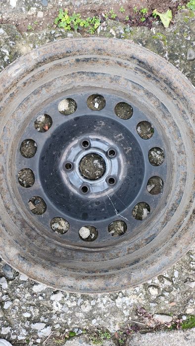 Железни джанти 16" от пасат B 5.5