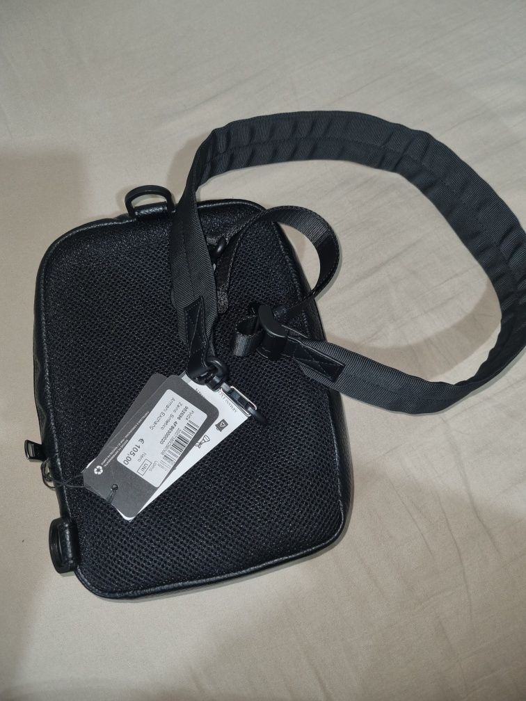 Чанта Armani Exchange