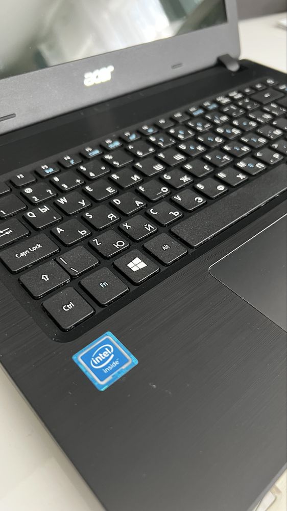 Лаптоп Acer 14 инча за училище