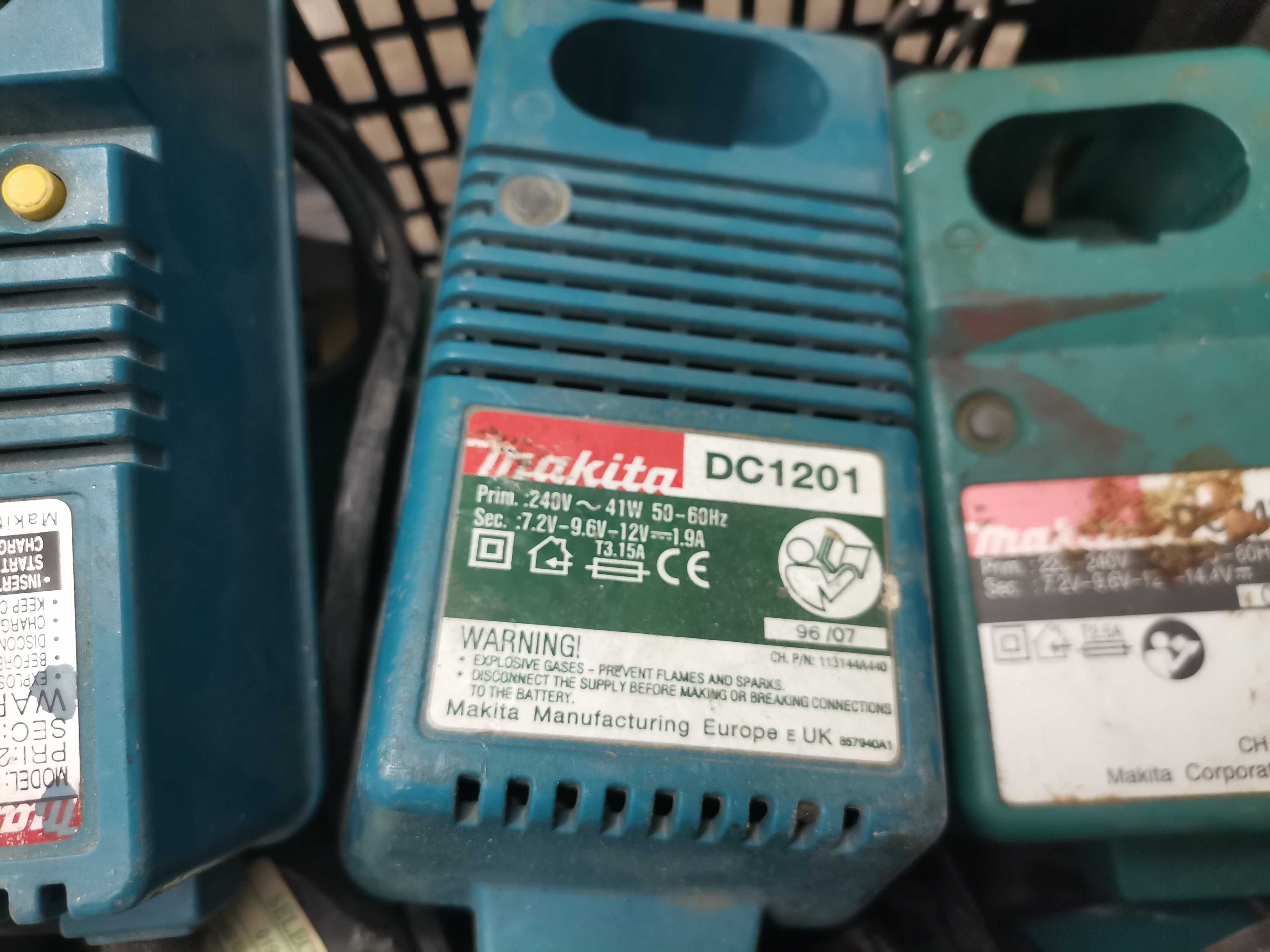 Зарядно/дни - Makita 9.6 V - 12 V