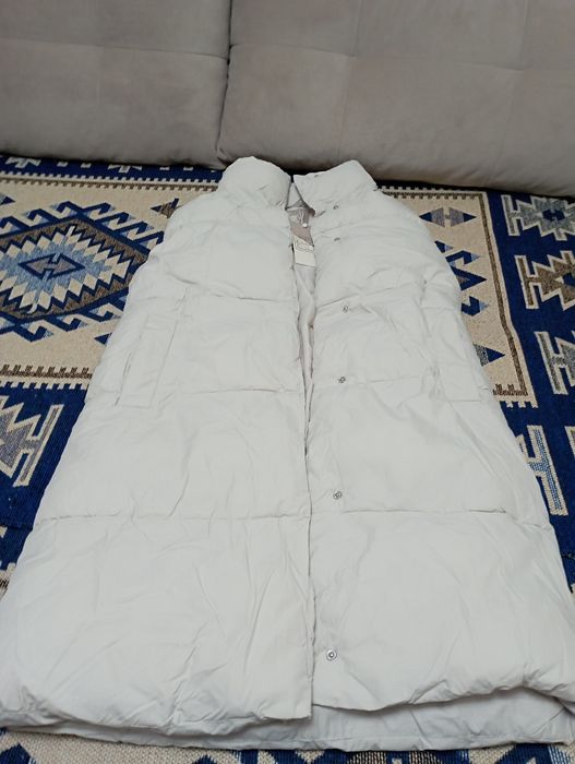 Безрукавка женская зимняя, плащ