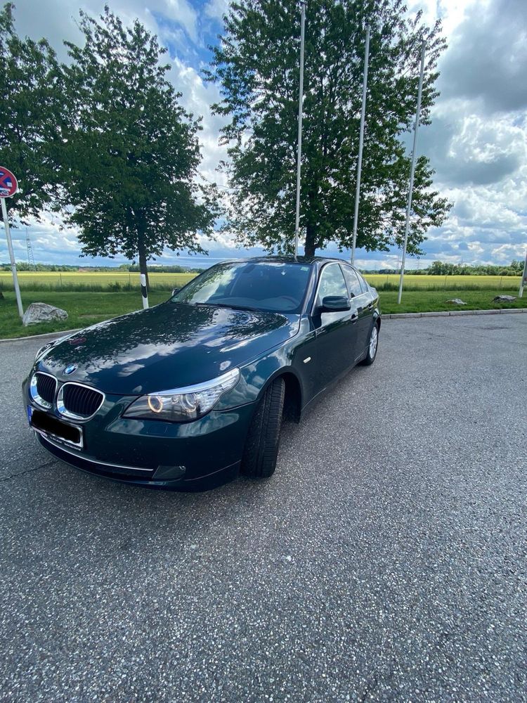 BMW 520i 2009 BENZINA