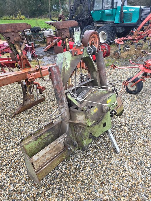 Troliu forestier in tiranti la tractor cu piese originale de 4.5 tone