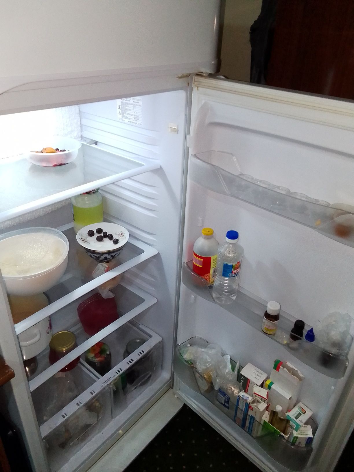 Холодильник сотилади пачти енги нархини келишамиза