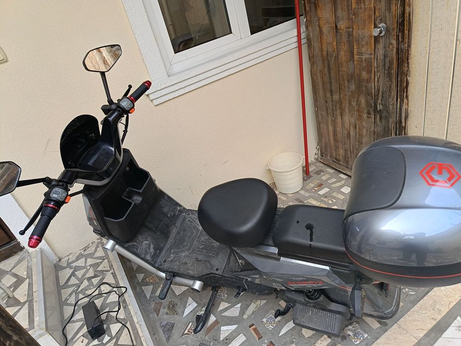 Elektronika skuter zavod 1yil garant bergan