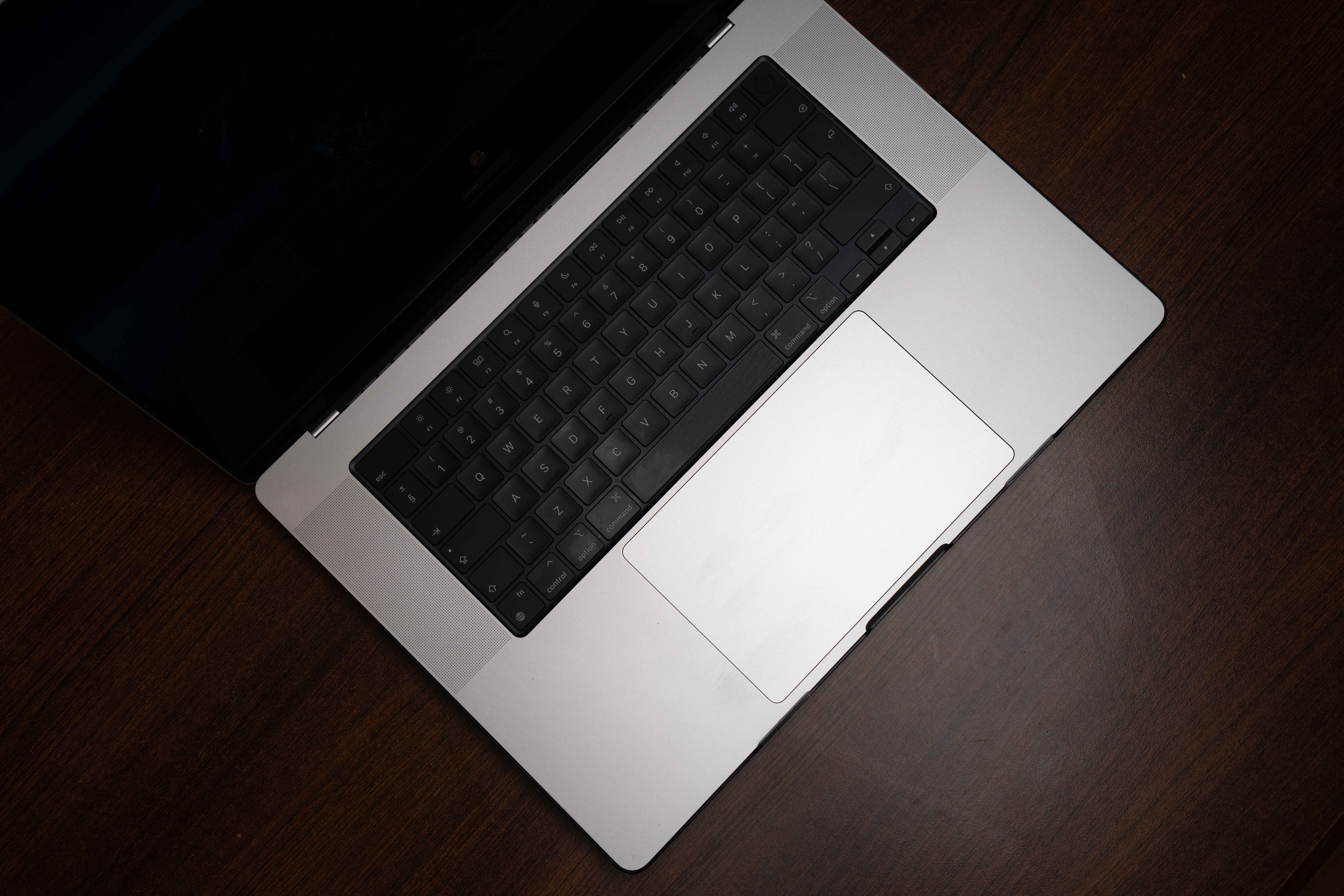 Macbook pro m1 max