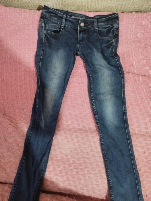 Женские джинсы,не дорого!