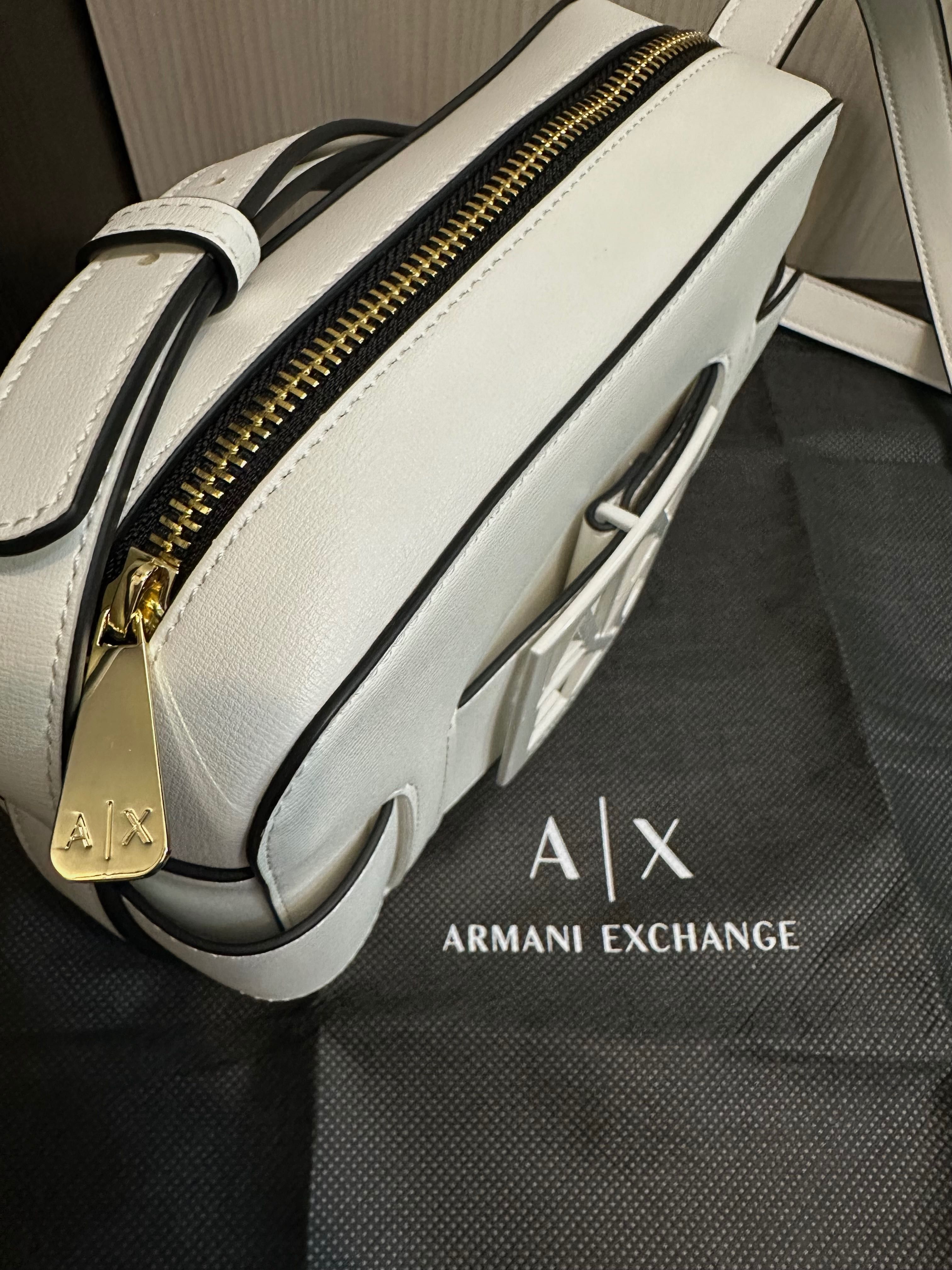 Чанта Armani Exchange