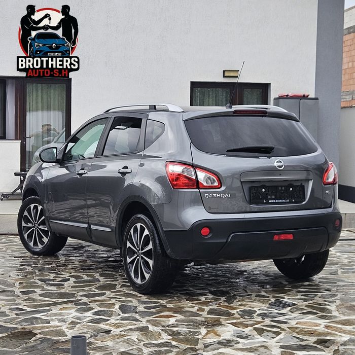 Nissan Qashqai 2012 • 1.5dci • Pano