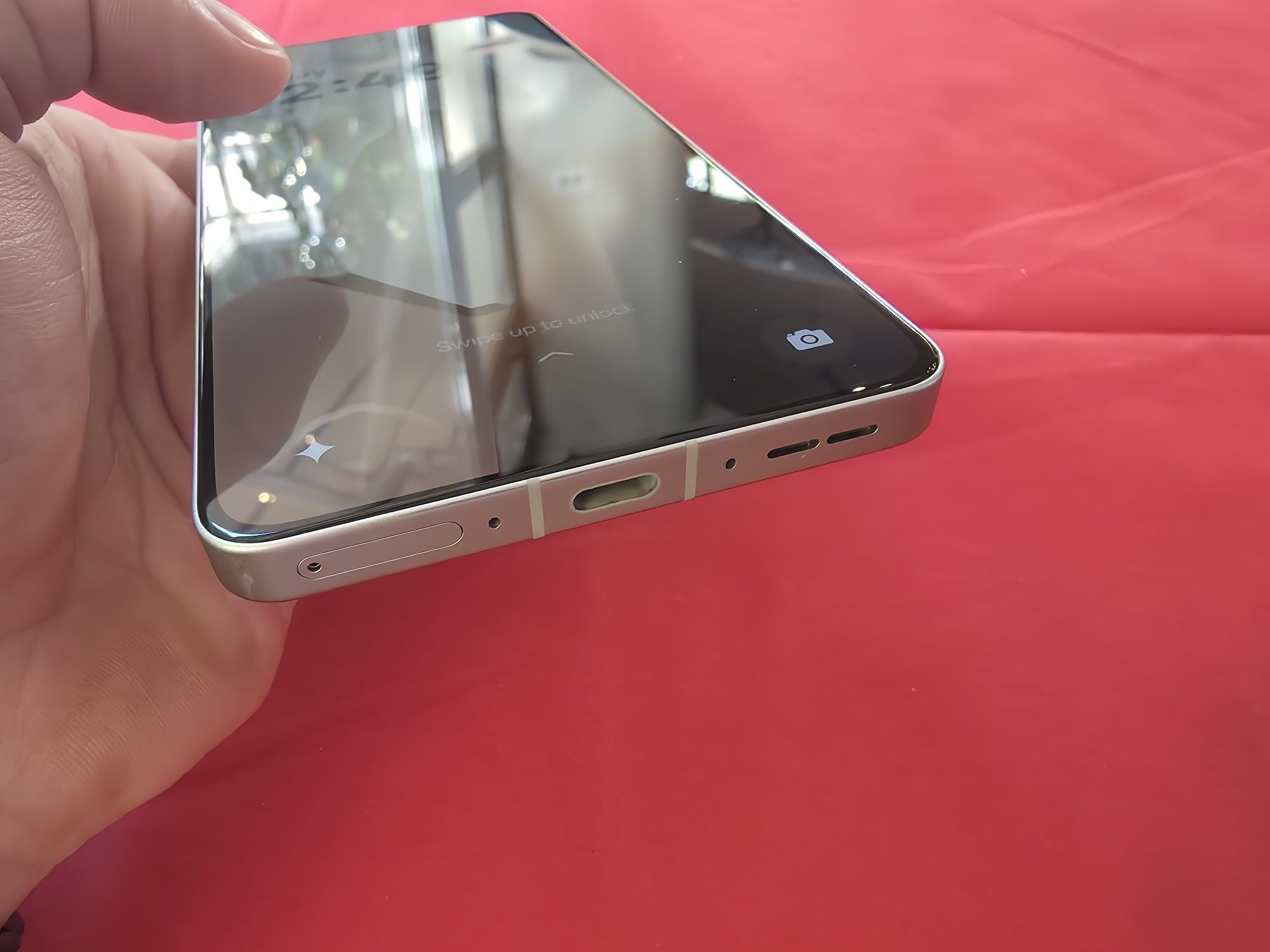 -One Plus 13R, ca Nou, Silver, 256Gb, 12Ram, doar telefonul, impecabil