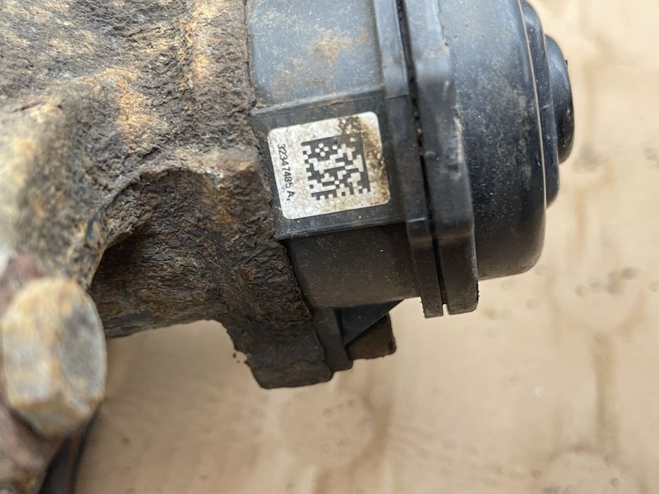 Etrier cu motoras Audi A5 8T A4 B8 Q5 2.0 3.0 stanga dreapt 32347A485A