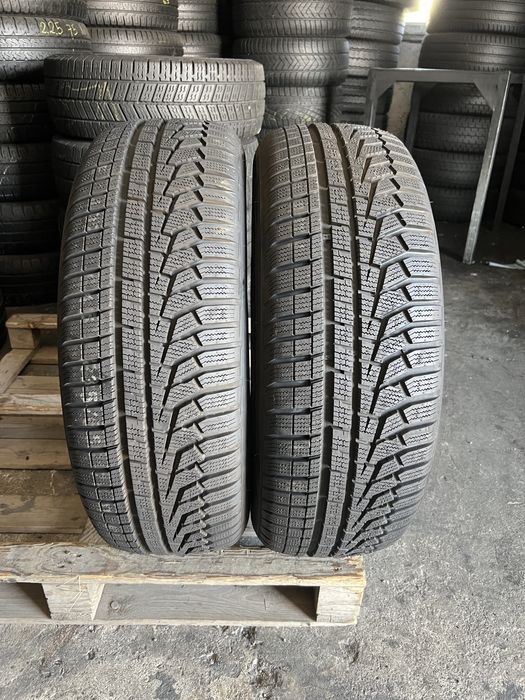 2 anvelope de iarna 235/65/17 Hankook 8.5 mm!