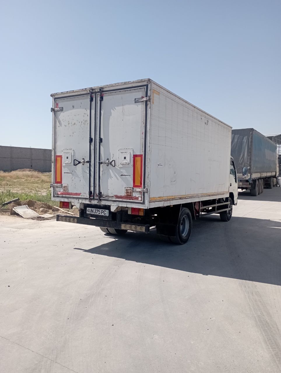 Isuzu Sotiladi Исузу