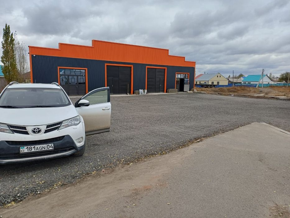 Сдается помещение автомагазин есть бокс для ПЗМ