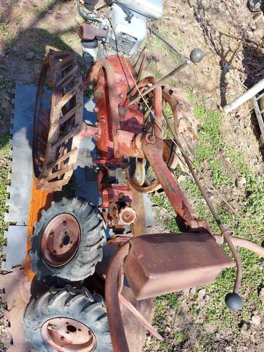 Vand motosapa motocultor Carpatica Brasov.