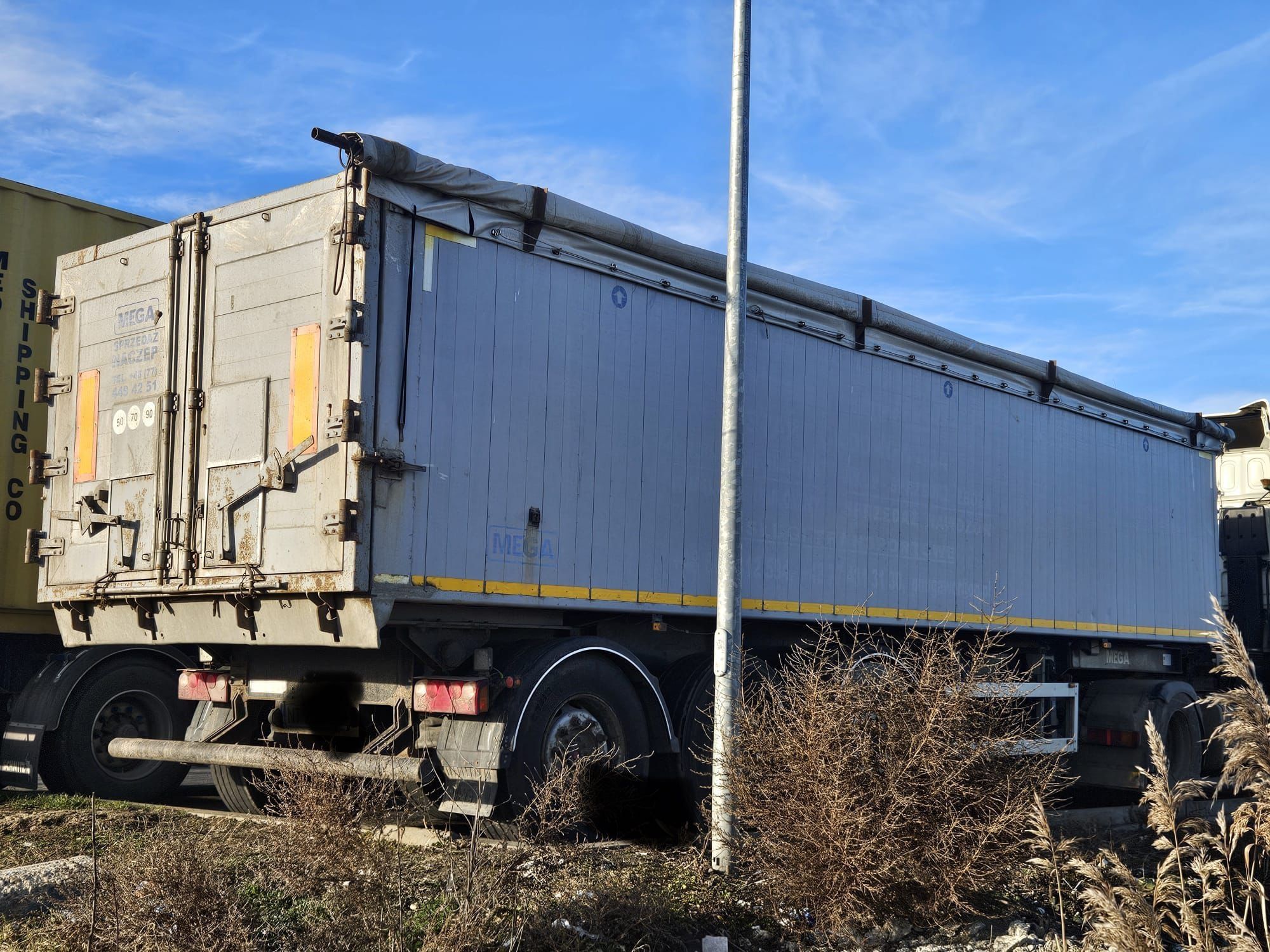 BENA CEREALE  , Mega , 48 m cubi  ,  Anvelope si prelata NOI