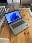 Lenovo 17,3” • i7-8550u• 16gb ram• SSD 500gb• Nvidia Mx150• gaming