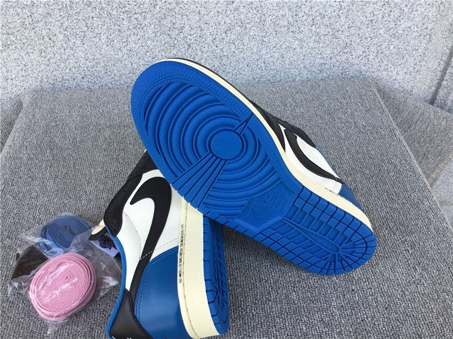 Travis Scott Fragment Air Jordan 1 Low OG SP