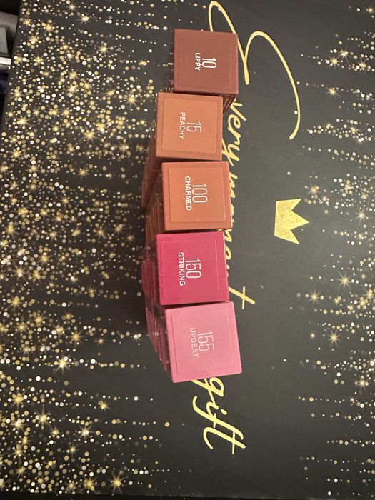 Ruj Maybelline Super Stay